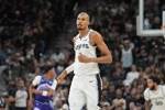 吉诺比利：这是多年以来最有意思的NBA全明星赛 真是太喜欢了！